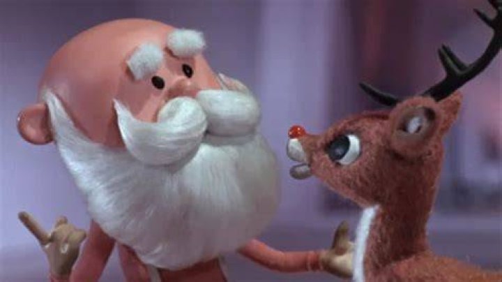 North West’s Rudolph The Red-Nosed Reindeer Makeup Tutorial — Watch – Hollywood Life