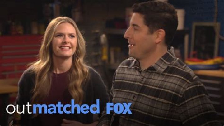 ‘Outmatched’ Preview: Mike & Kay Have ‘The Talk’ With The Kids & It’s So Awkward — Watch