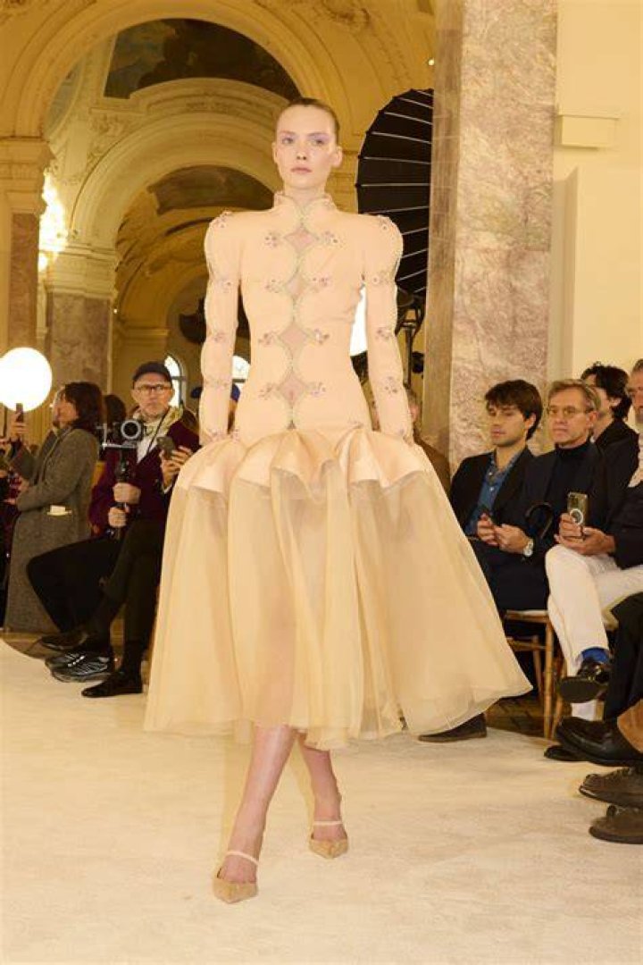 Paris Fashion Week Couture 2017 — PICS Of Celebrities