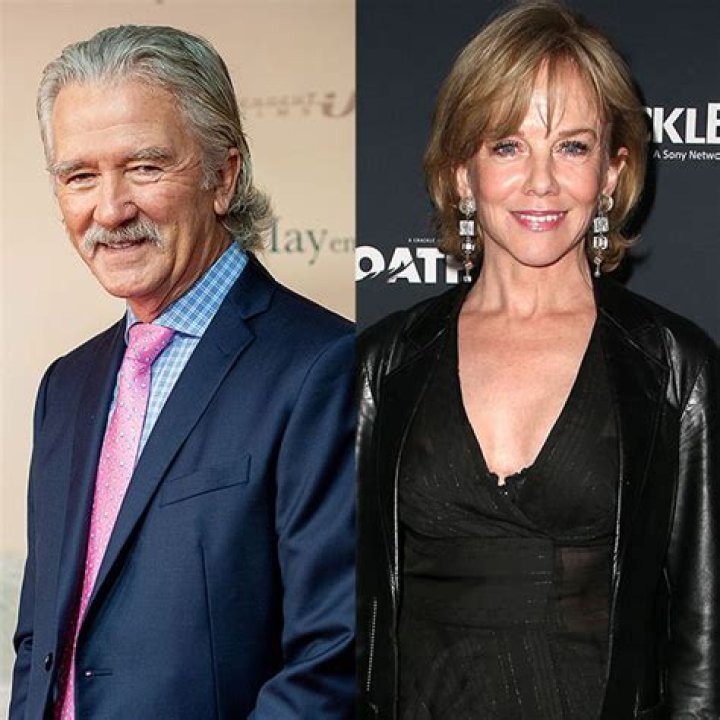 Patrick Duffy Kisses Linda Purl: Photos – Hollywood Life