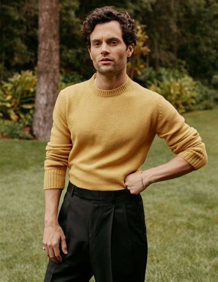 Penn Badgley – Hollywood Life