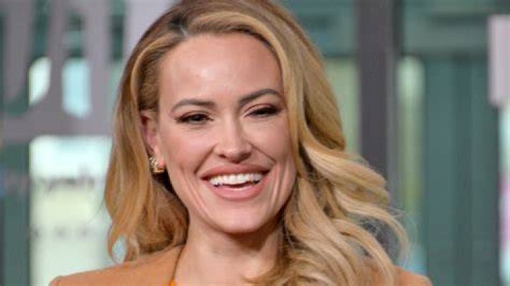 Peta Murgatroyd’s Hilarious ‘DWTS’ Confession: She Tapes Her ‘Big’ Post-Baby Boobs Down