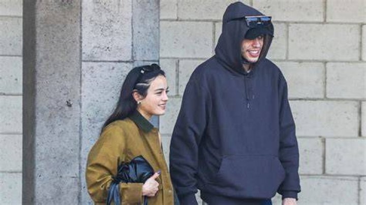 Pete Davidson & Chase Sui Wonders Are All Smiles Leaving Hawaii Following PDA-Filled Vacation