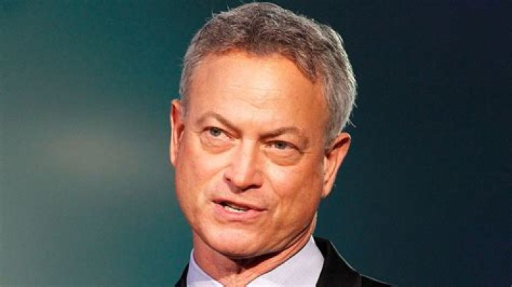 Photos of Conservative Commentator – Hollywood Life