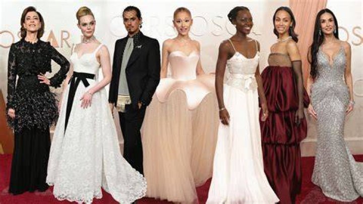Photos Of The Best Looks – Hollywood Life