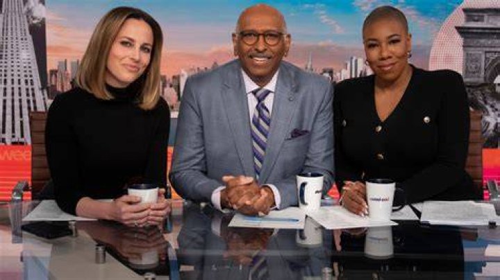 Photos Of The MSNBC Host – Hollywood Life
