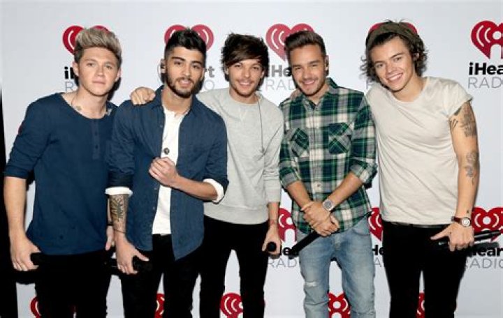 Photos Of The One Direction Singer – Hollywood Life