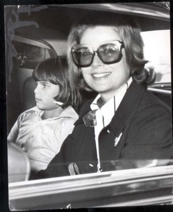 Photos Of The Princess’ Grandkids & Legacy – Hollywood Life