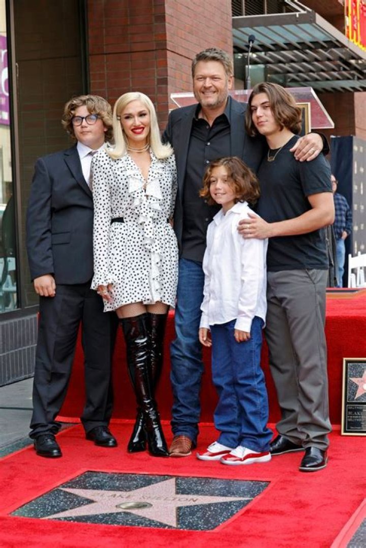 Photos Of The Singer & His Kids – Hollywood Life