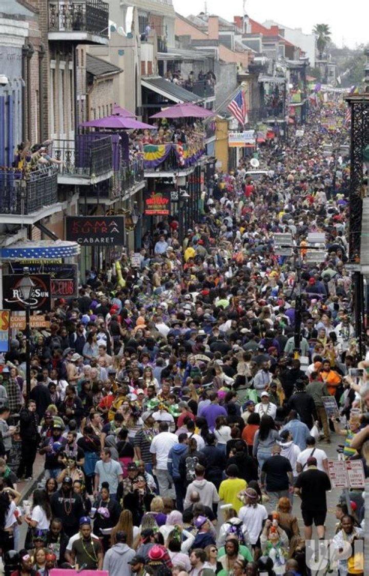 Pics From Fat Tuesday In New Orleans – Hollywood Life