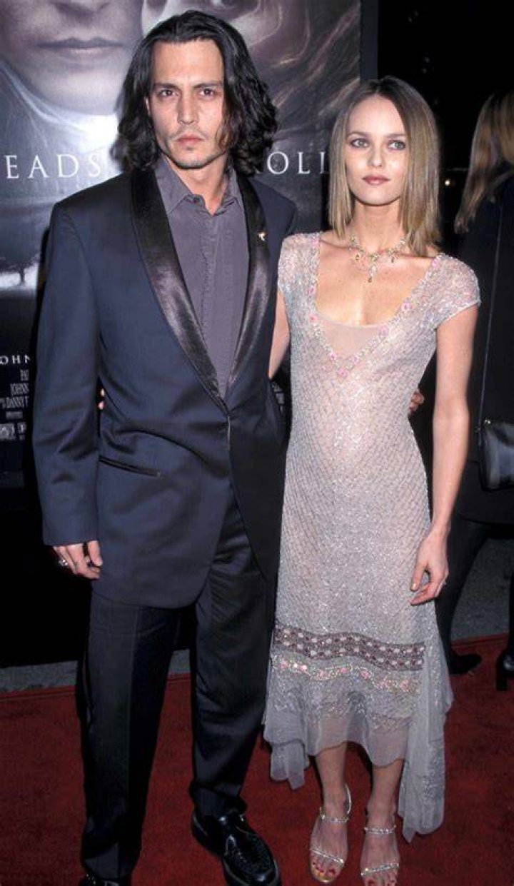 [PICS] Johnny Depp & Vanessa Paradis Photos Pre-Breakup – Hollywood Life