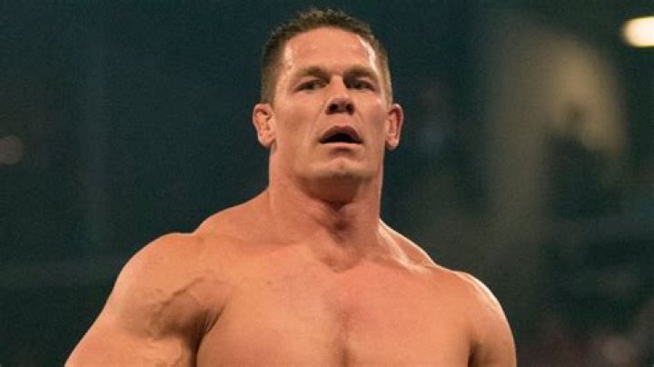 PICS of the Wrestling & Movie Star – Hollywood Life