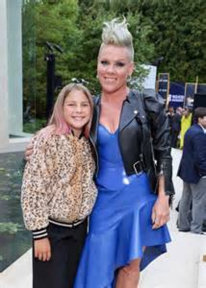 Pink & Her Lookalike Daughter Willow, 9, Twin In Adorable Pic Of Them Cuddled Up – ‘My Baby Girl’