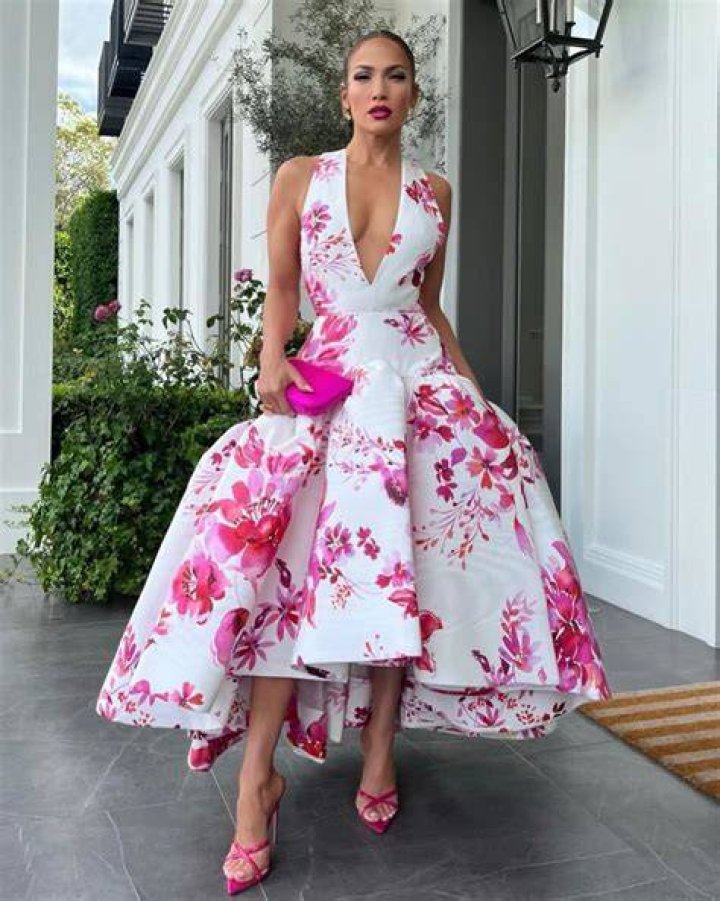 Plunging Floral Dress – Hollywood Life