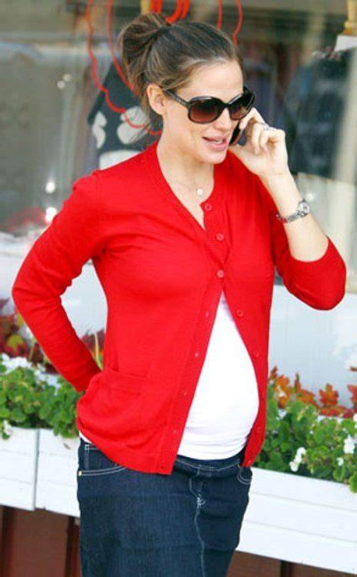 Pregnant Celebrities: PICS