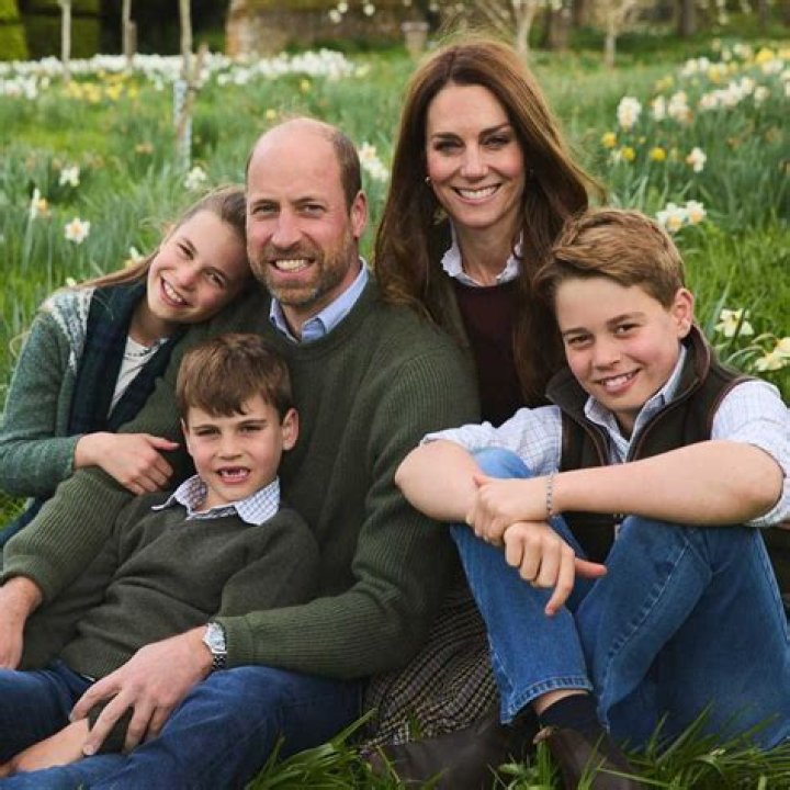 Prince William Confesses His Fears For Queen Elizabeth II & Prince Charles After Dad’s COVID-19 Diagnosis