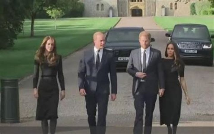 Prince William Invites Prince Harry & Meghan Markle To Sit With His Family During Queen’s Funeral
