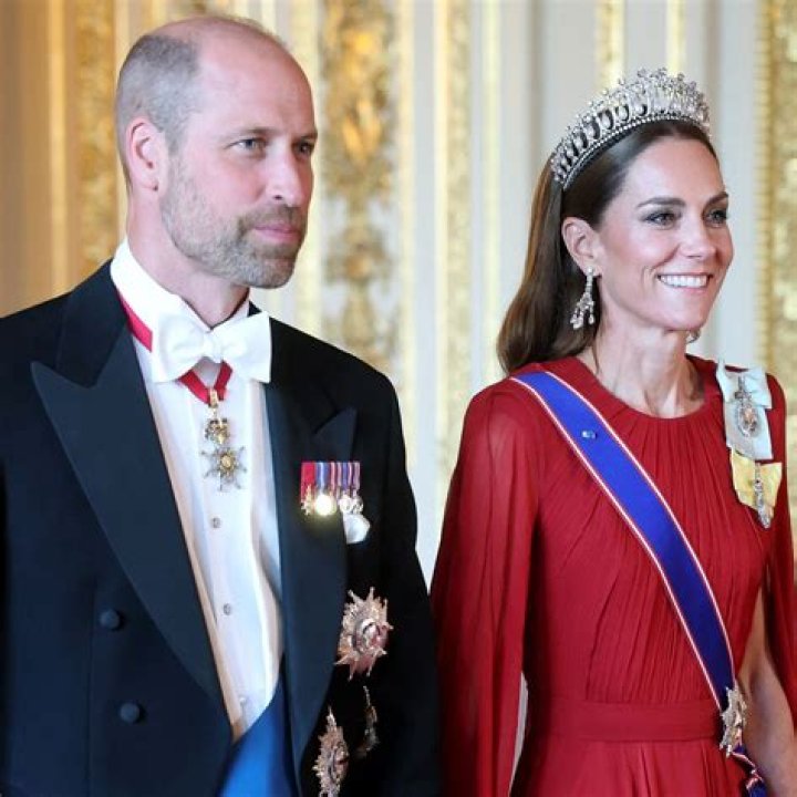 Prince William & Princess Kate Have Low-Key Lunch At Pub In Windsor On Royal Visit