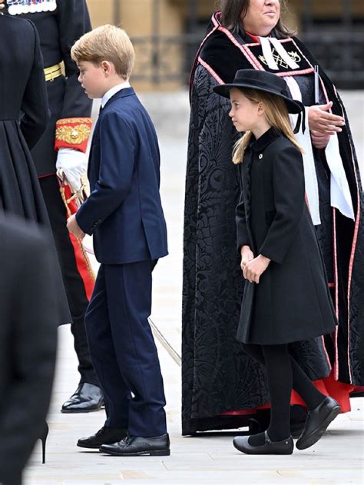 Princess Charlotte Attends Queen Elizabeth II’s Funeral: Photos – Hollywood Life