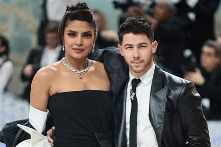 Priyanka Chopra Attends Jonas Brothers Concert On Nick’s Birthday – Hollywood Life