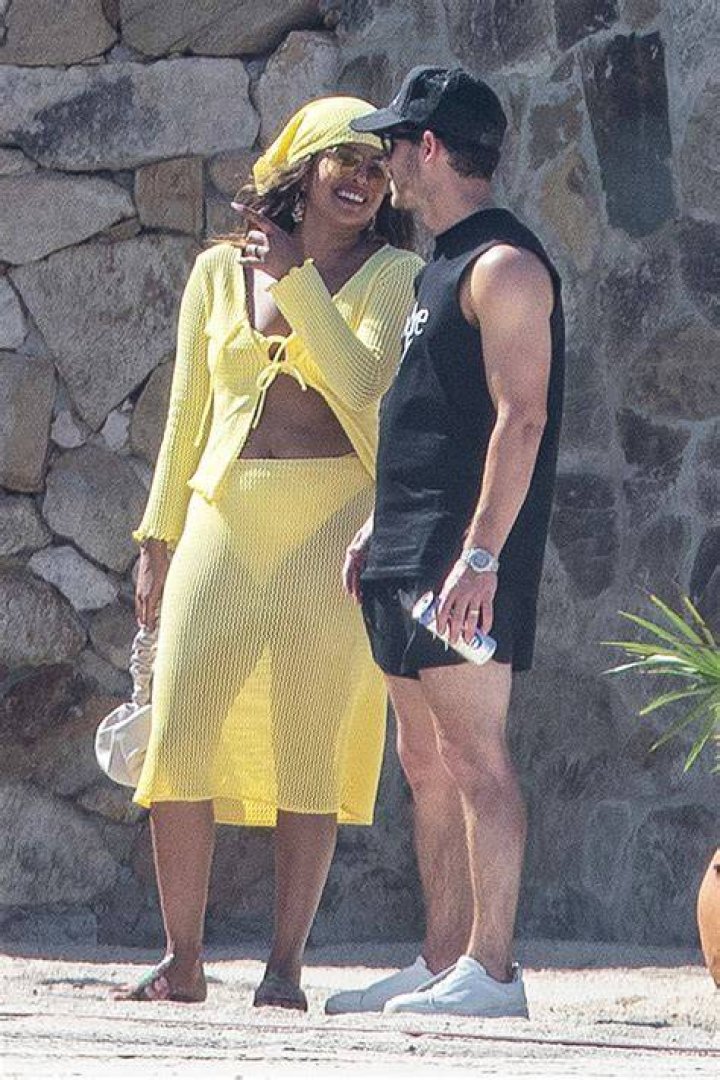 Priyanka Chopra Rocks Yellow Swimsuit & Nick Jonas Can Only Say ‘Damn’ – Hollywood Life
