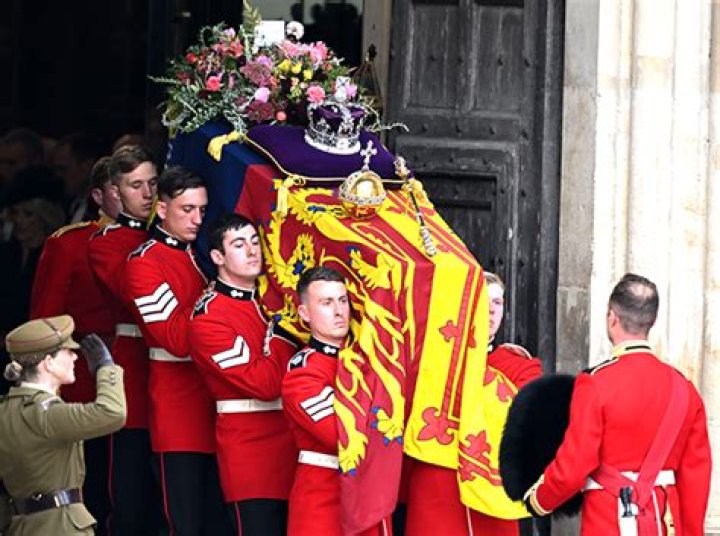Queen Elizabeth II’s Coffin Had A Spider On It: Pics – Hollywood Life