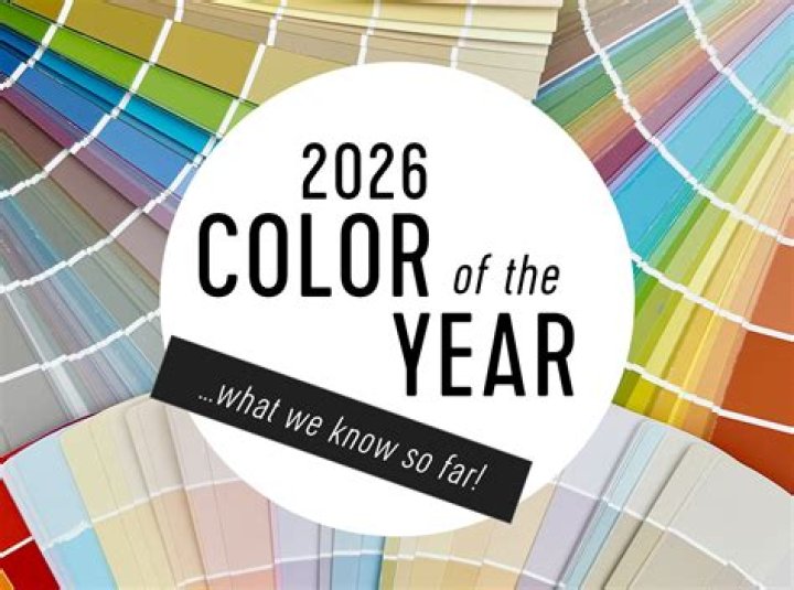 Queen Elizabeth Wearing Every Color Of The Rainbow — See Photos