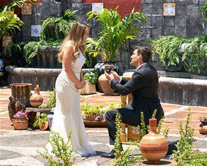 Rachel Recchia’s Engagement Ring From Tino Franco: Photo – Hollywood Life
