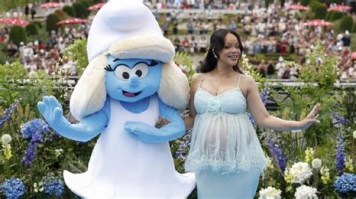 Reveals Smurfette Role With Baby Bump – Hollywood Life