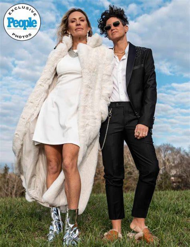 ‘RHOC’s Braunwyn Windham-Burke Spills On Whether She Considers Herself Bisexual 