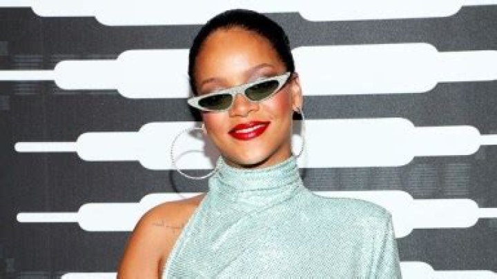 Rihanna Looks Incredibly Cool Taking A Selfie In Her Lime Green Fenty Sunglasses – See Pic