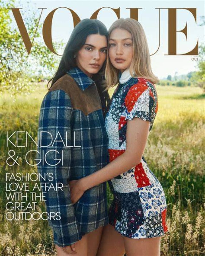 RiRi Bares All On Beach For Vogue Photo Shoot – Hollywood Life