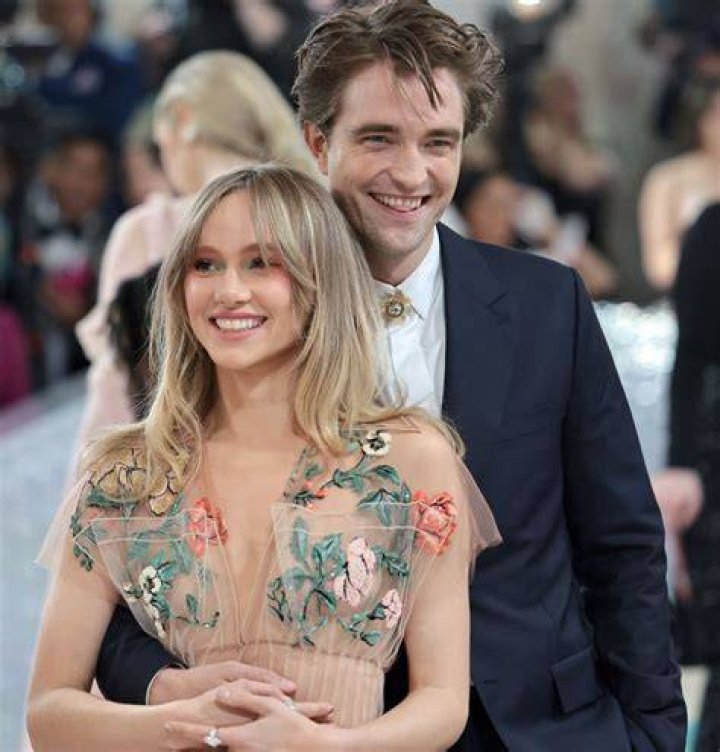 Robert Pattinson & GF Suki Waterhouse Look Loved Up As They Celebrate His 33rd B-Day In Rare Outing