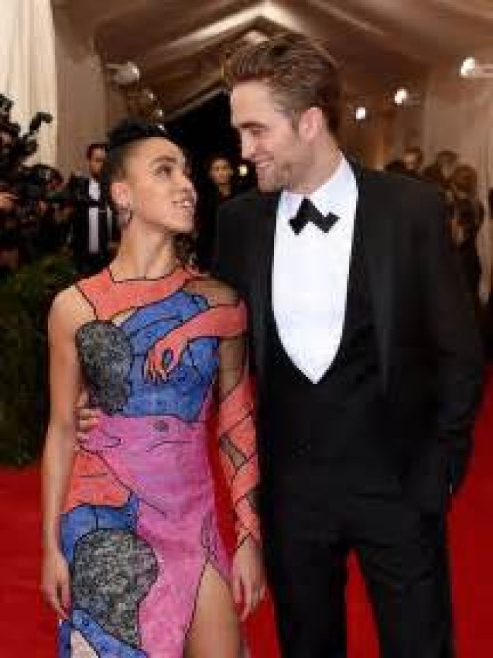 Robert Pattinson Ready To Be A Dad With Future Wife FKA Twigs — Interview