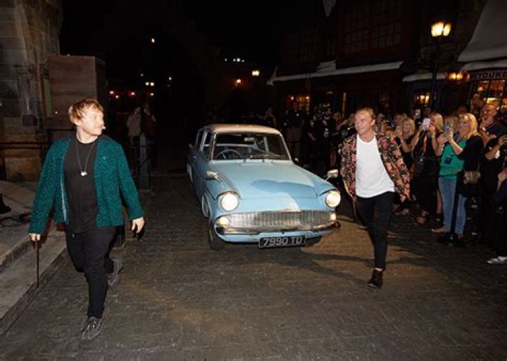 Rupert Grint, Tom Felton & More – Hollywood Life