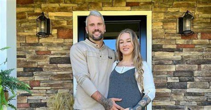 Ryan Edwards’ Baby Is Born, His 1st With Mackenzie Standifer – Hollywood Life