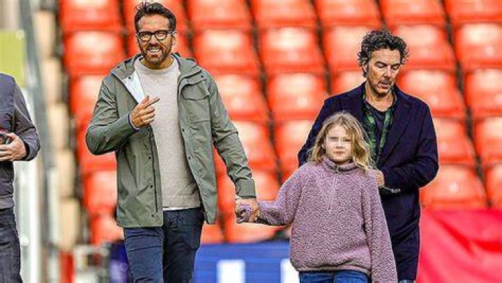 Ryan Reynolds Takes Daughter James, 8, To Wrexham’s FA Cup Match – Hollywood Life