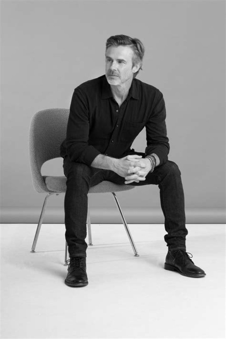 Sam Trammell — Exclusive Portraits – Hollywood Life