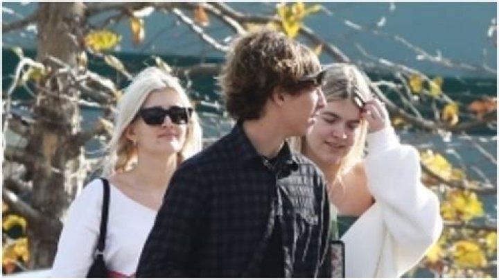 Sami Sheen, 19, Kisses Mystery Man She Calls ‘Her Love’ In New PDA Photo