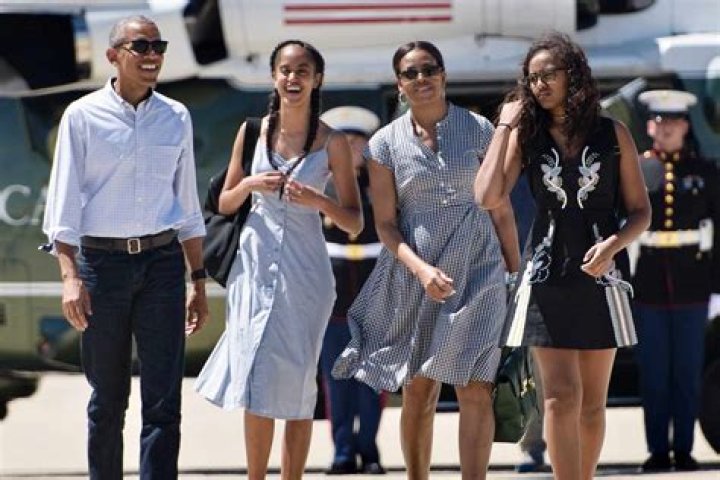 Sasha Obama – Hollywood Life