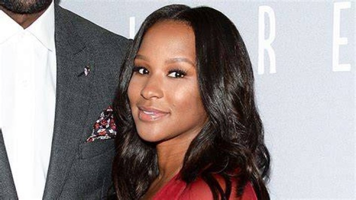 Savannah Brinson Celebrity Profile – Hollywood Life