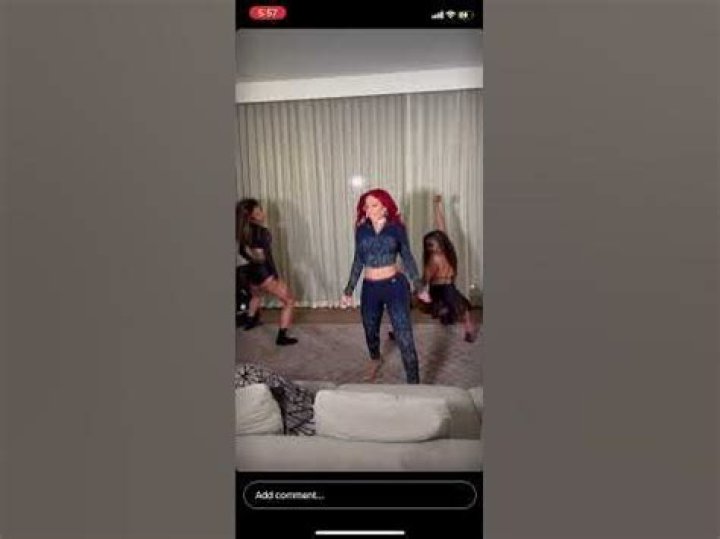 Saweetie Shows Off Her Twerking Skills In Sparkly Crop Top For ‘Icy Chain Challenge’ — Watch