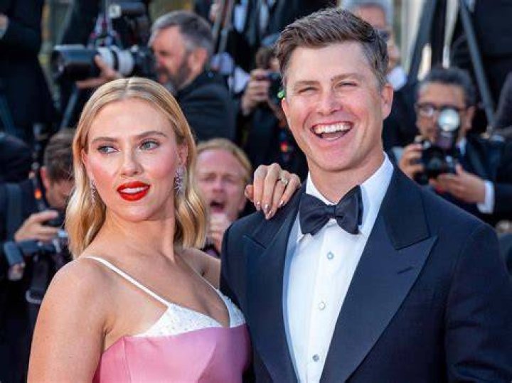 Scarlett Johansson ‘Giddy’ Over Engagement To ‘SNL’s Colin Jost: He’s Her ‘Dream Man’