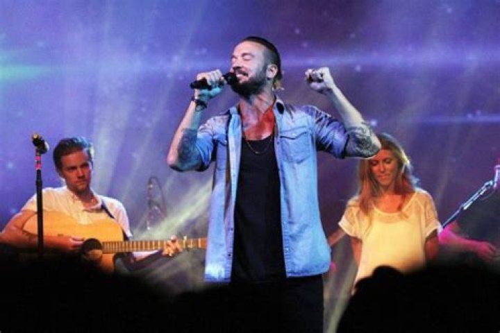 See Photos Of Former Hillsong Church Pastor – Hollywood Life