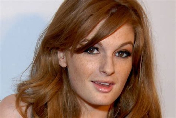 See Photos Of The Adult Film Star – Hollywood Life