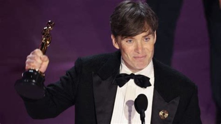 See Photos Of The Oscar-Winning Actor – Hollywood Life