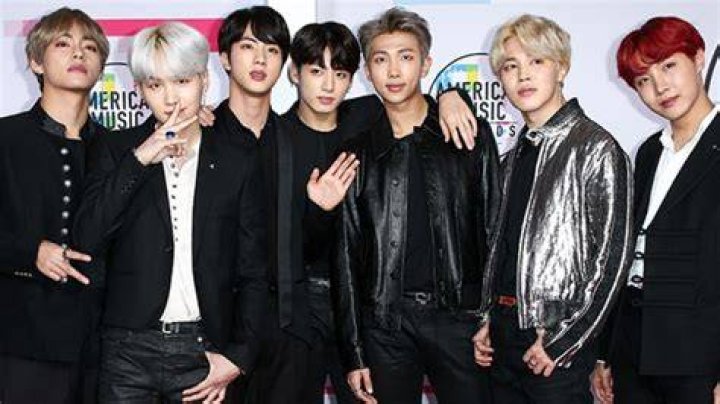 See Them Arrive After K-Pop Idol’s Death – Hollywood Life