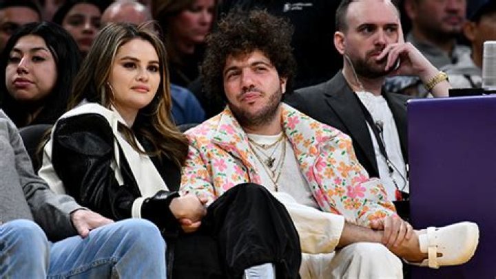 Selena Gomez & BF Benny Blanco Pack on the PDA in Steamy New Photos