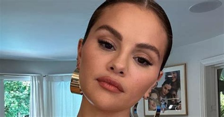 Selena Gomez Strips Down In Sexy ‘Today Show’ Concert — See Pics