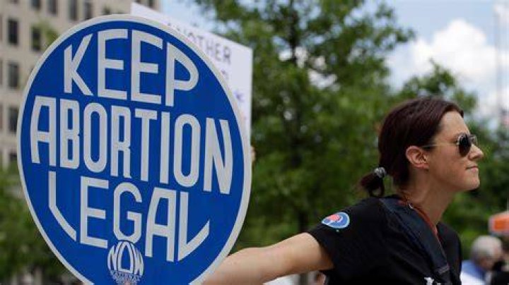 Senate Dems Boycott Vote To Confirm Tom Price To Save Access To Birth Control & Abortion